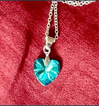 Colgante y pendientes plata 925 corazón