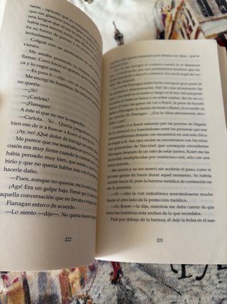 El diario rojo de Carlota