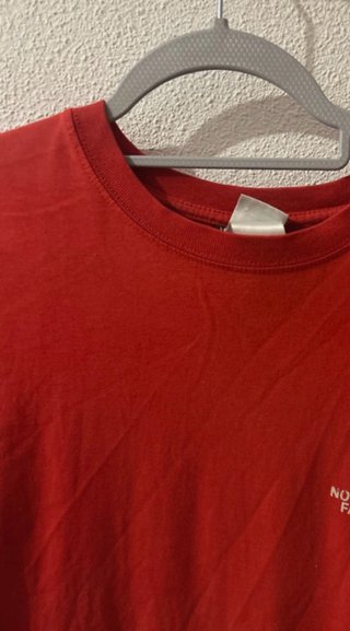 Camiseta The North Face Roja