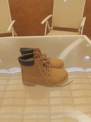 Botas Timberland Camel con Cordones talla 34