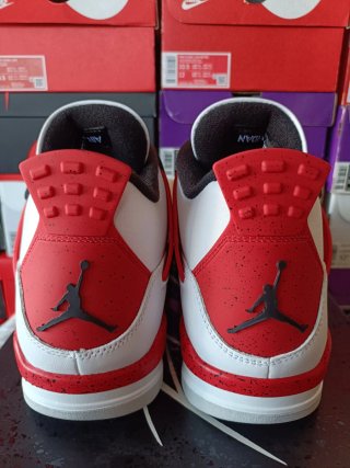 Jordan 4