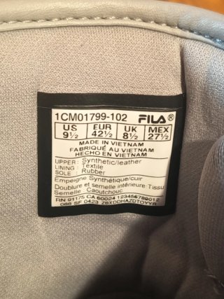 Zapatillas Fila Blancas y Grises Unisex