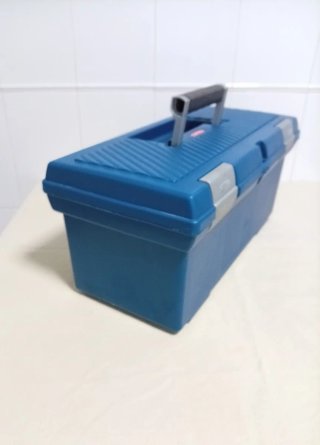 Caja de herramientas Curver Rubbermaid 50cm