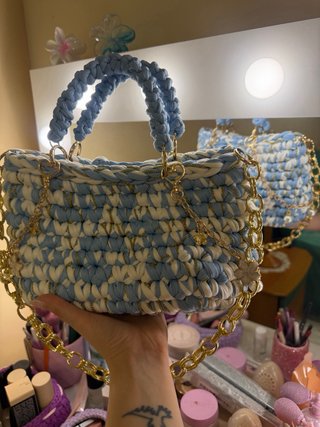 Borsa handmade azzurra e bianca