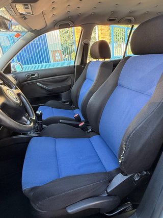 Volkswagen Golf 2001