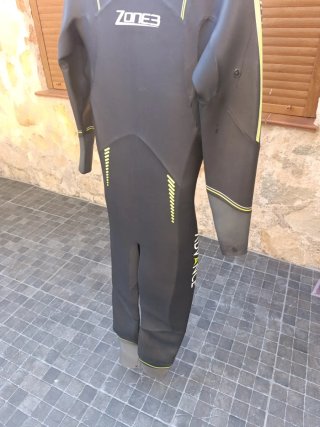 Traje de neopreno ZONE3 Talla L