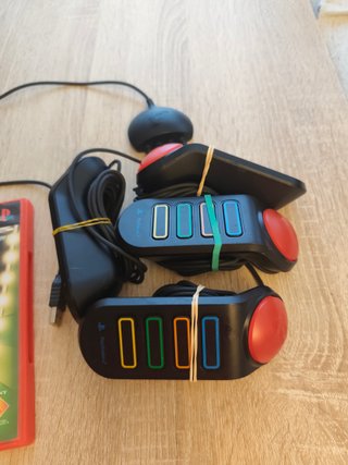 Buzz! El Gran Concurso de Deportes PS2 + Mandos