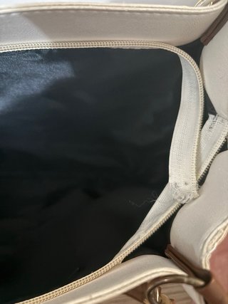 Bolso blanco y marrón