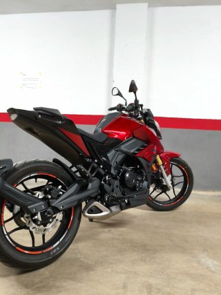 Cyclone Battlo 125cc Naked Roja