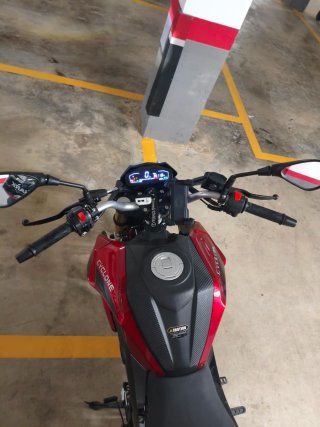 Cyclone Battlo 125cc Naked Roja