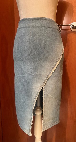 Falda vaquera midi Balizza