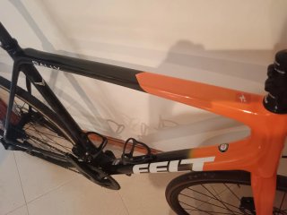 Bicicleta Felt FR Team Rally Di2