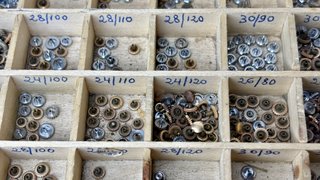 Gran lote Relojero 1065 Coronas Caja Clasificadora