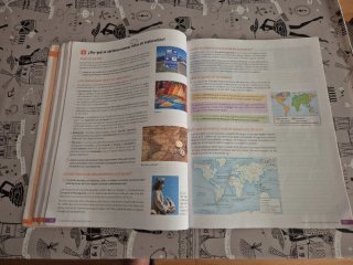 Geografía e Historia, 4 Secundaria, Comunidad d...