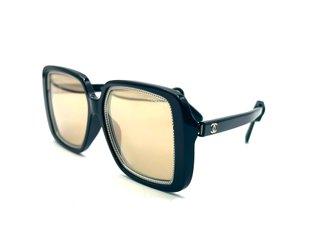 Gafas de Sol Chanel Negras y Doradas