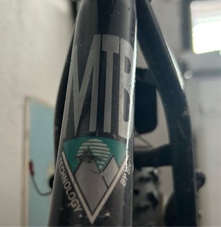 Bicicleta de montaña clásica BH Top Line / BK Tech