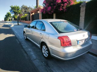 Toyota Avensis 2005