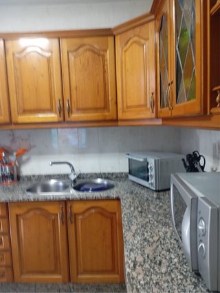 Muebles de cocina madera y cristal