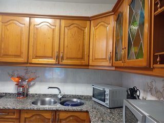 Muebles de cocina madera y cristal