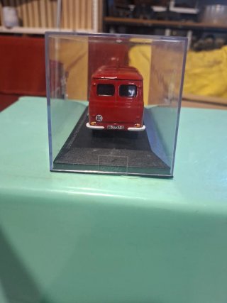 Sava Pegaso J4 Fósforos del Pirineo 1:43