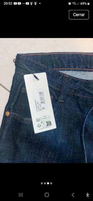 Pantalón vaquero acampanado T27