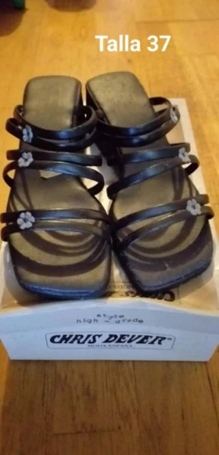 Sandalias Beige y Marrones Mujer