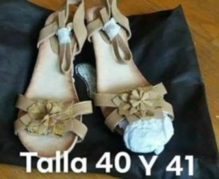 Sandalias Beige y Marrones Mujer