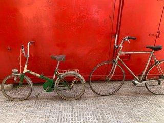 Bicicleta plegable y de paseo