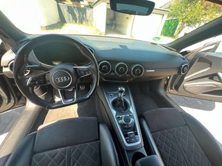 Audi TT 2015