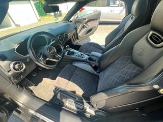 Audi TT 2015