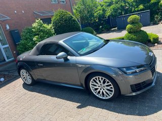 Audi TT 2015