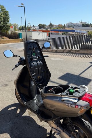 Yamaha Neos 50 Scooter Gris
