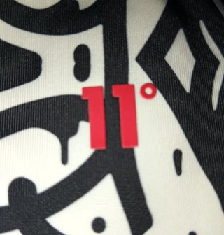 Sudadera Urbana. 11 Degress.