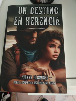 Un Destino en Herencia: Novela Romántica Histor...
