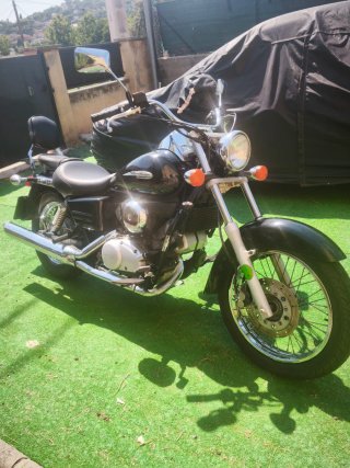 Honda shadow 125