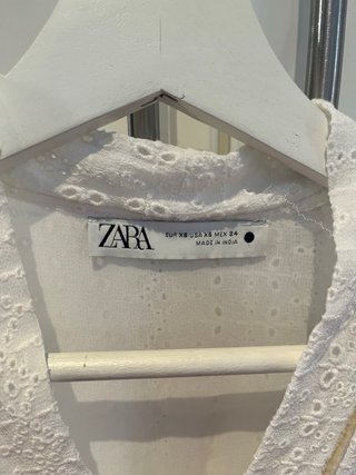 Vestido  blanco y beige Zara XS