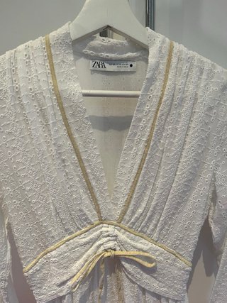 Vestido  blanco y beige Zara XS