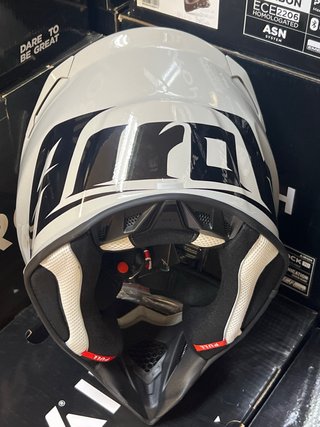 Casco moto L  Airoh Aviator Ace 2 gris brillo