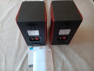 Altavoces Edifier P17 como nuevos