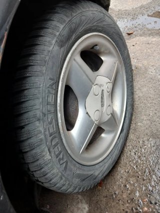 Ford Fiesta 2000