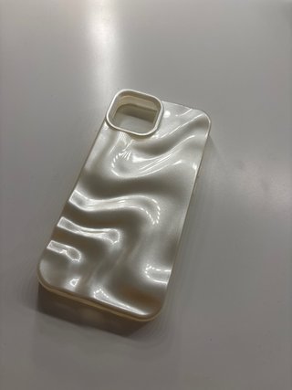 Funda iPhone 13 Perlada Ondulada
