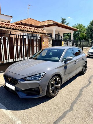 CUPRA Leon 2024