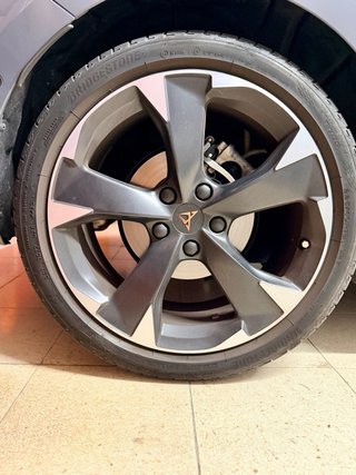 CUPRA Leon 2024