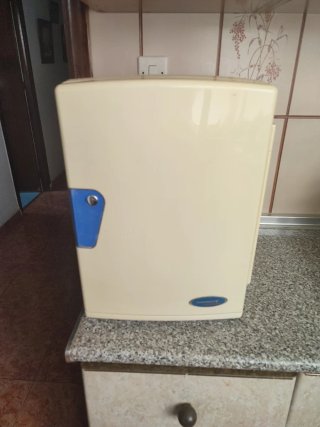 Nevera Camping 220V / 12V