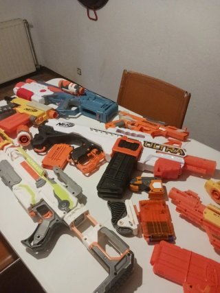 Lote Nerf Varios Modelos 10 euros unidad