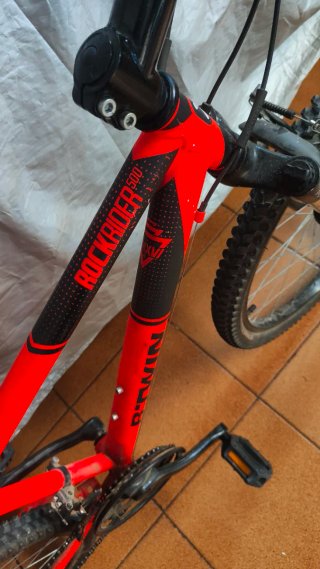 Bicicleta B'TWIN Roja
