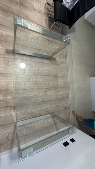 Mesa de cristal y metal 160x90x76cm