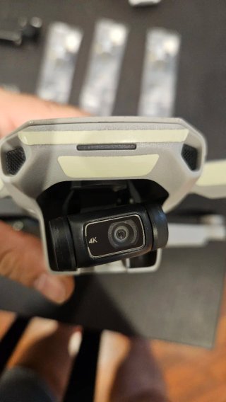 DJI Mini 2 Fly More Combo