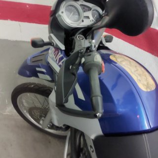 BMW F 650 GS Aventura Azul/Plata
