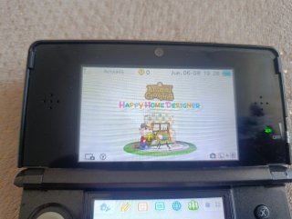Nintendo 3DS Nera + Caricatore e Gioco